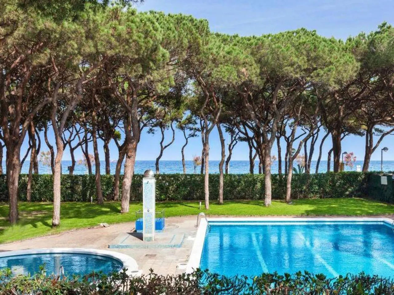 Golden Sunrise Apartment With Sea Views Blanes 0*,  Spain