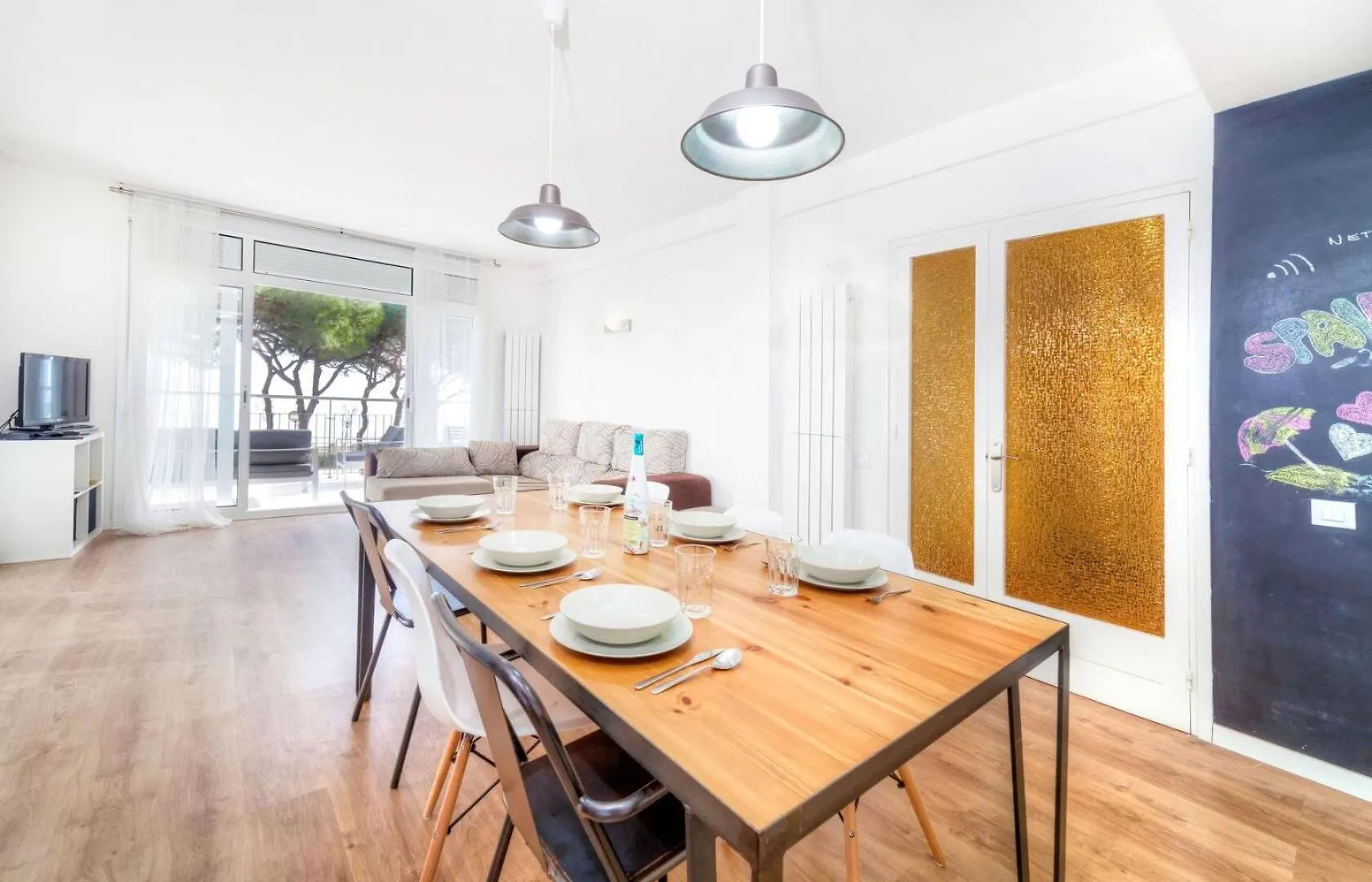 Golden Sunrise Apartment With Sea Views Blanes Spanje